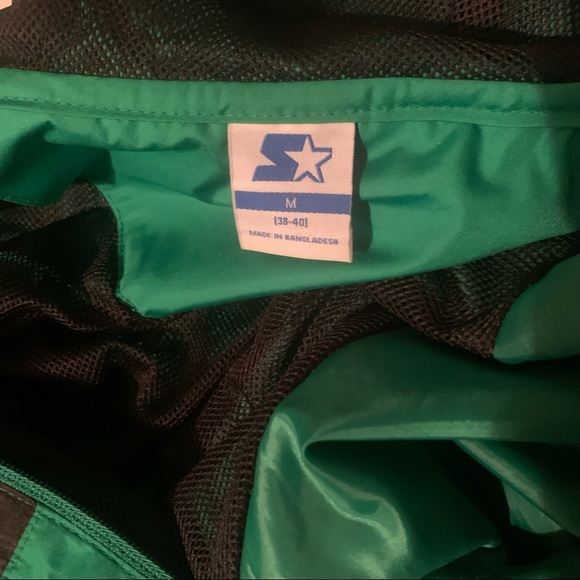 Mens Fit Kelly Green Windbreaker Raincoat - Picture 3 of 4